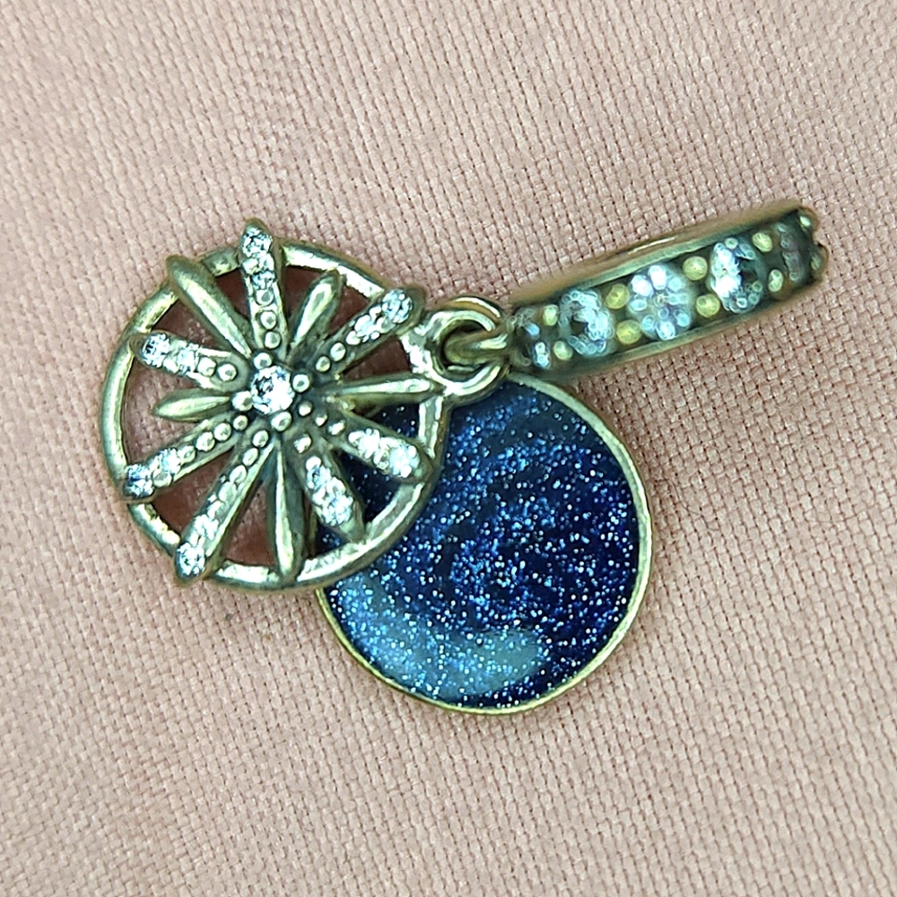 Dazzling Wishes Fireworks Dangle Charm